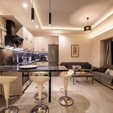 Апартаменти St Paul 25 Urban Apts *