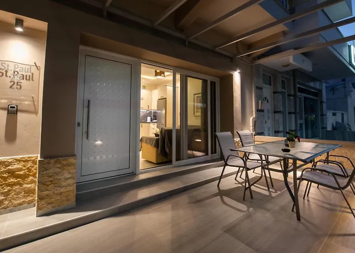 St Paul 25 Urban Apts アパート コス・タウン